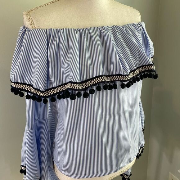 Forever 21 Blue Striped Off-the-Shoulder Blouse - Picture 3 of 7